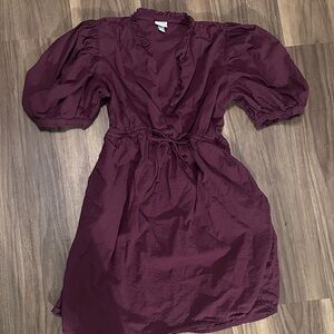 Elegant Burgundy Dress with Puff Sleeves
